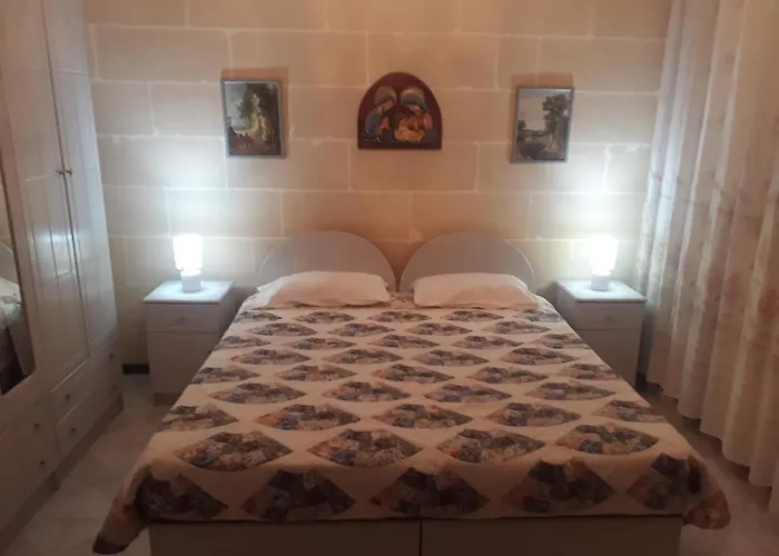 Dhalia בית אירוח *